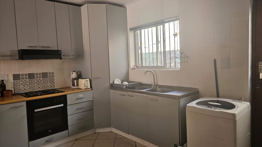 3 Bedroom Property for Sale in Gustrouw Western Cape